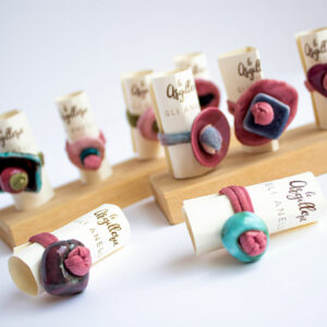 anelli in ceramica e stoffa